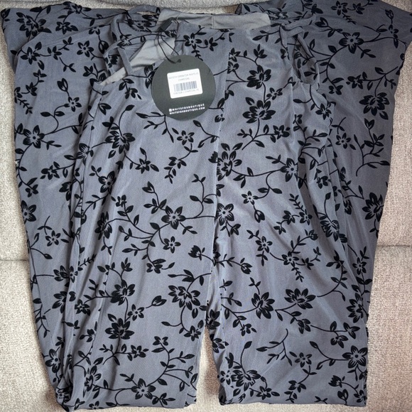 White Fox Boutique Tops - NWT SET WhiteFox Boutique Pant And Top Set